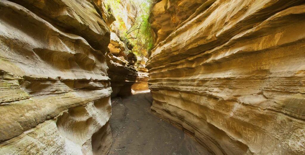 Hell’s Gate National Park